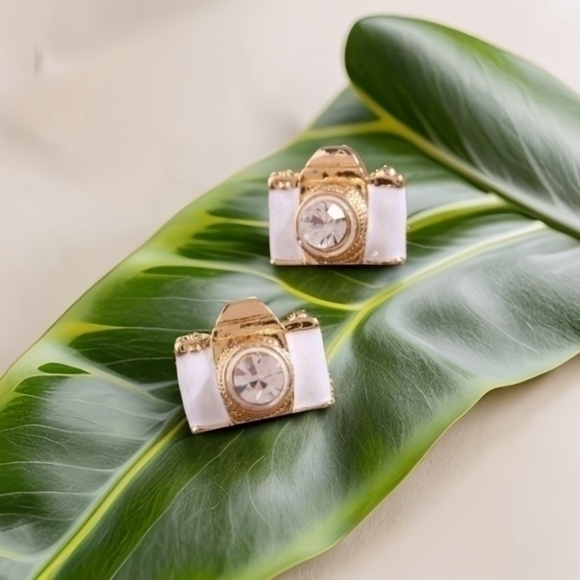 BETSEY JOHNSON ENAMEL CAMERA EARRINGS 1 - Picture 1 of 3